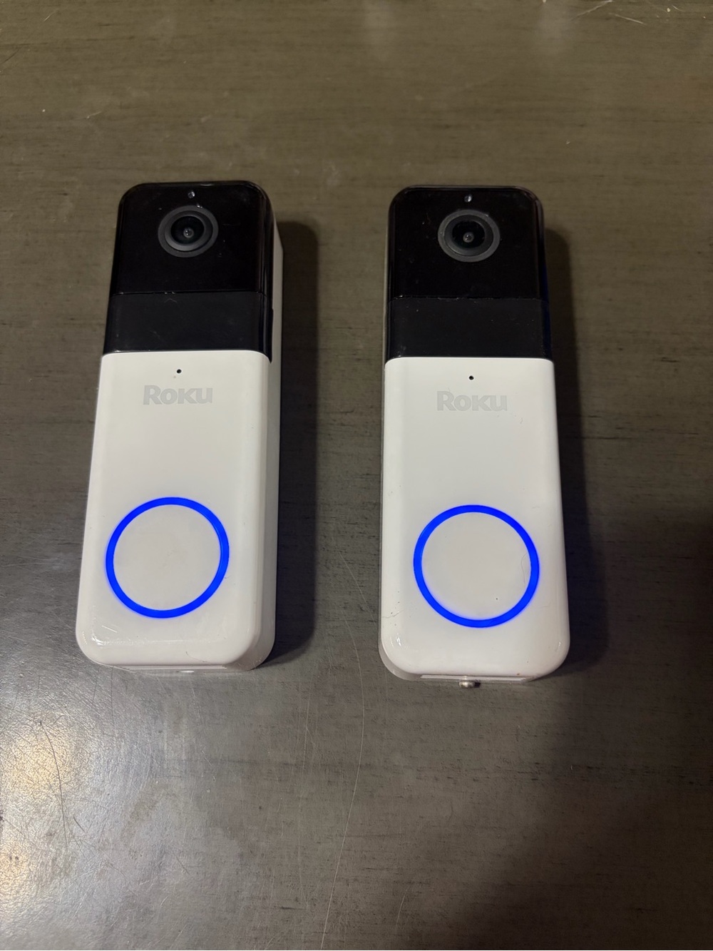2 Roku Wireless Video Doorbell Pair (1 indoor camera) and all accessories
